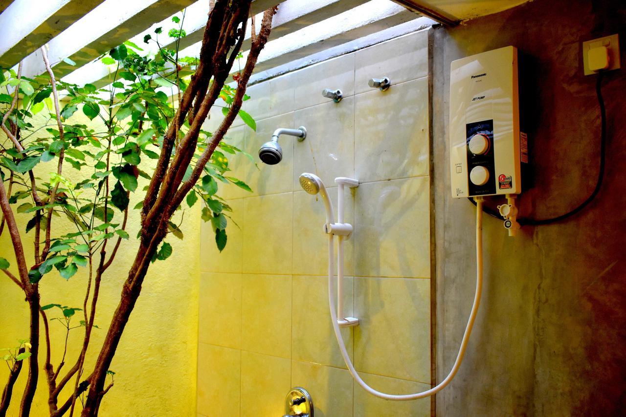 אנוראדפורה Villa Tulip Garden מראה חיצוני תמונה