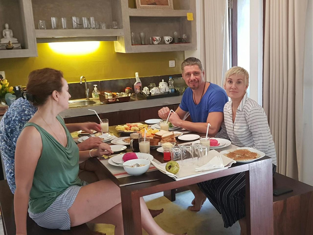 אנוראדפורה Villa Tulip Garden מראה חיצוני תמונה